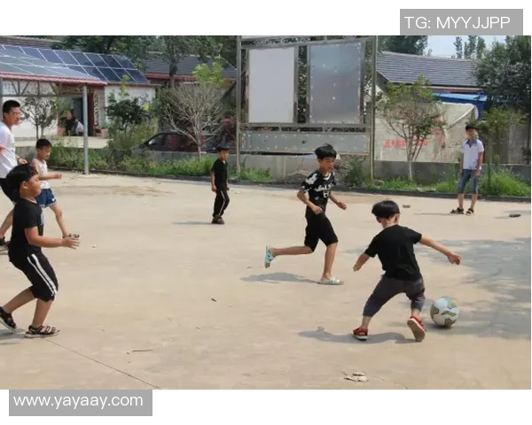 滑板文化的碰撞与融合：探秘杭州滑板队的团队协作与包夹技巧